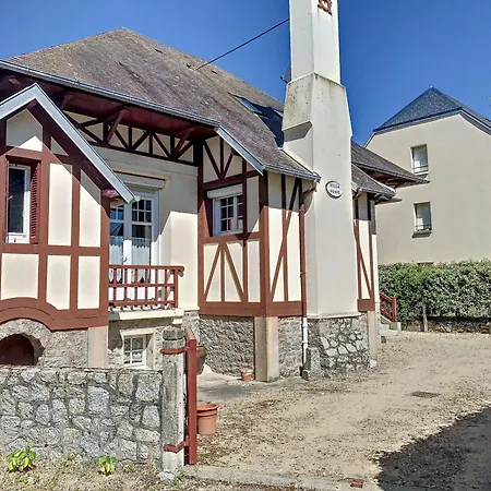 Maison Mitoyenne En Front De Avec Jardin, Centre De Jullouville, Acces Direct - Fr-1-361-472 Jullouville-les-Pins